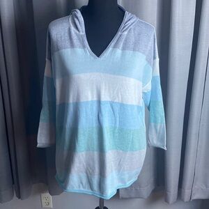 Haggar Clothing Women’s Lightweight Hooded Sweater Blues sz L NWOT